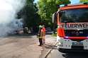 Wohnwagenbrand Koeln Rodenkirchen vor der Bruecke P143